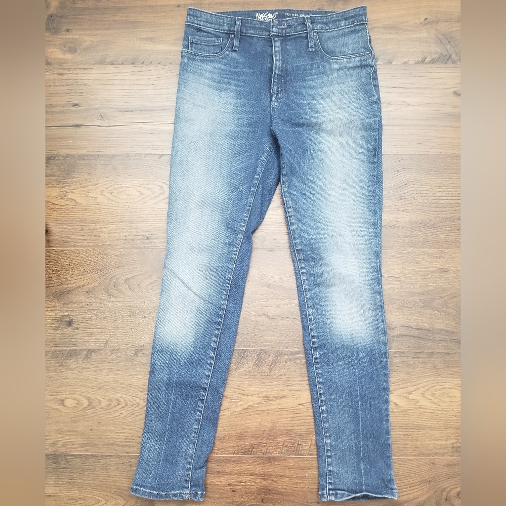 - Mossimo High Rise Denim Jegging Crop Size 6.